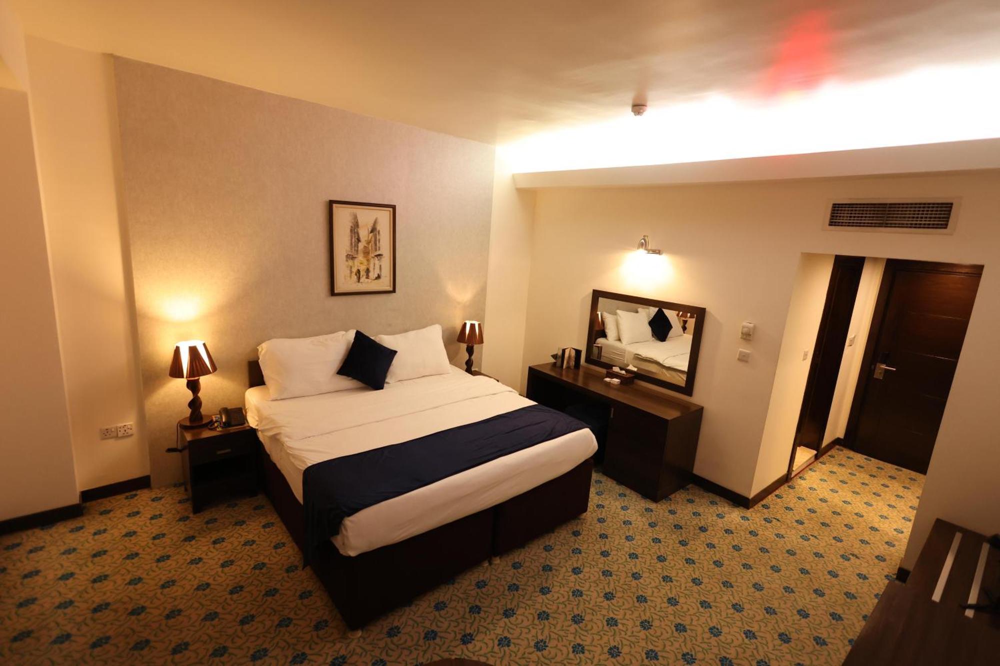 فندق بغداد Baghdad International Hotel 外观 照片